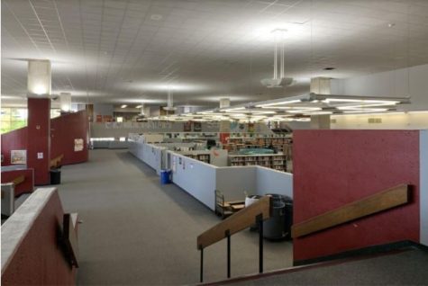When Northgate High School opened in 1974, the layout was open, with ample space to move around. Five-foot walls – like the ones still present in the library and the science wing – and partitions served as the dividers between classrooms. This is the central area of the school, with the library in the center, in March 2022.