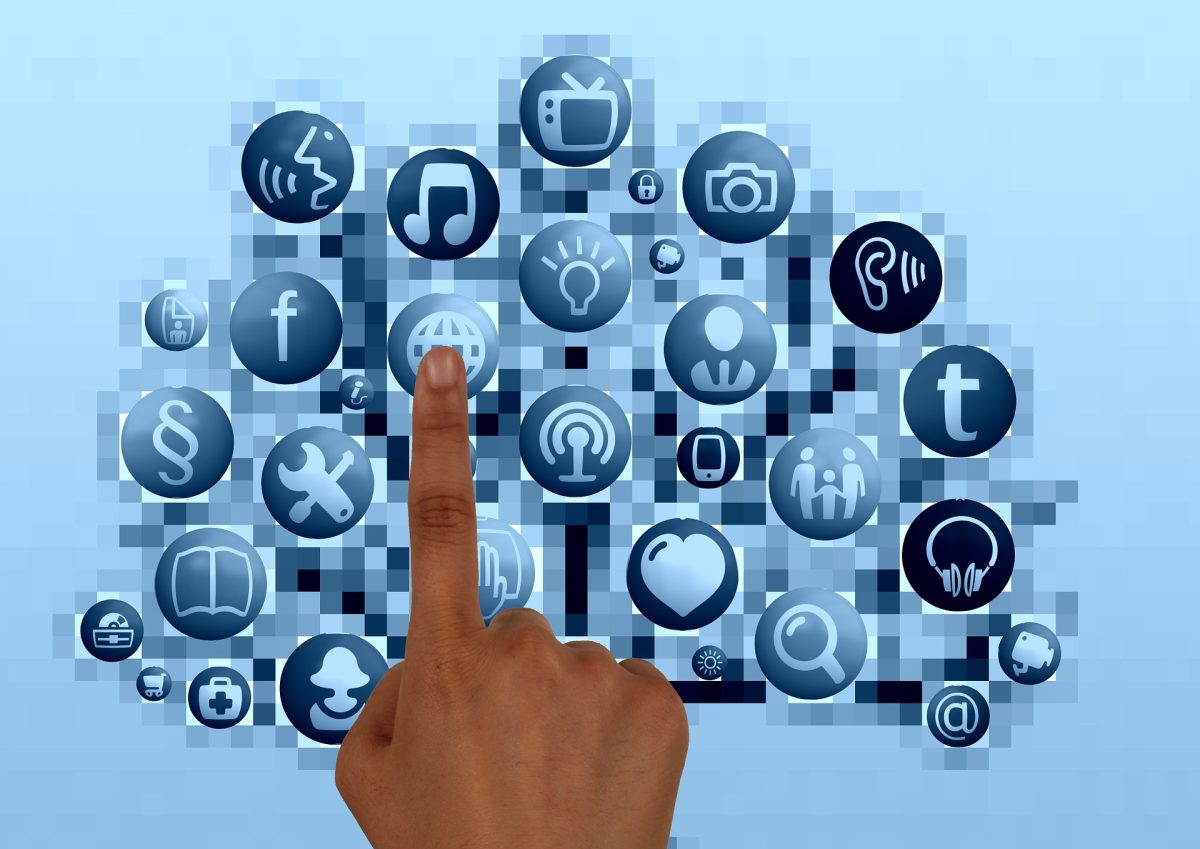 The media diets of teens and adults differ sharply, with social media dominating teen news, according to a study by the Associated Press-NORC Center for Public Affairs Research. (Graphic by geralt/Pixabay)